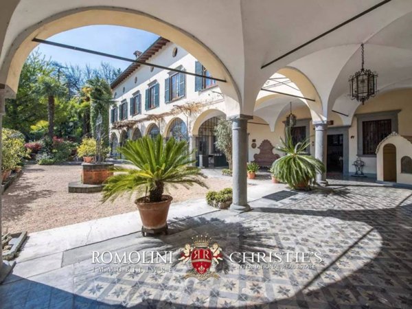 villa in vendita a Tavernola Bergamasca