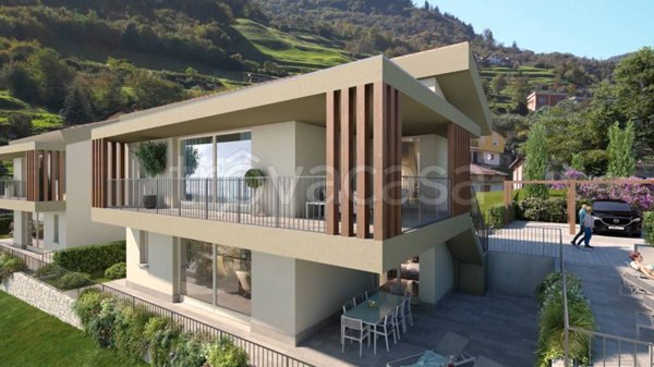 appartamento in vendita a Tavernola Bergamasca