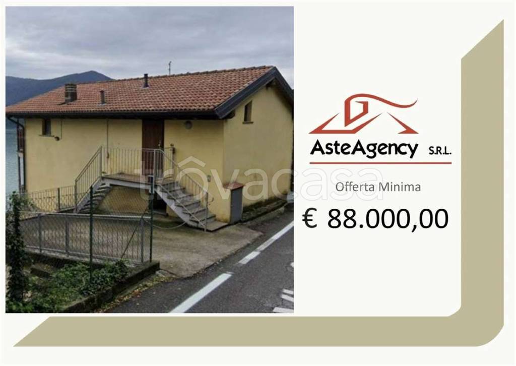 appartamento in vendita a Tavernola Bergamasca in zona Cambianica