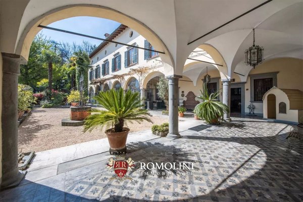 casa indipendente in vendita a Tavernola Bergamasca
