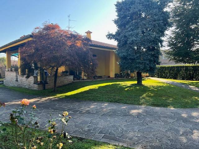 casa indipendente in vendita a Telgate