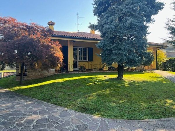 casa indipendente in vendita a Telgate