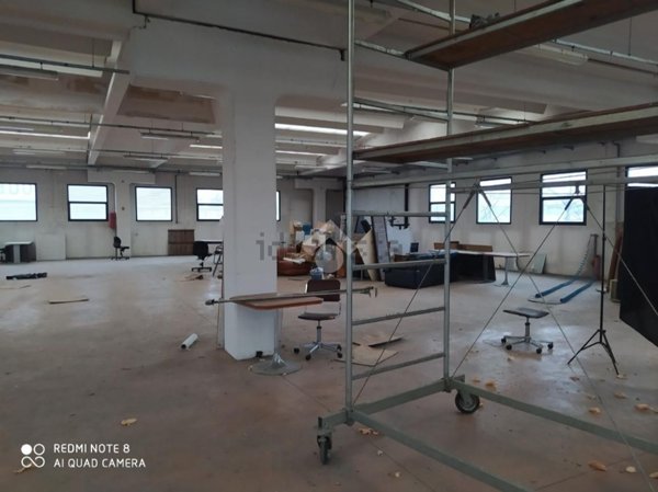 capannone in vendita a Telgate