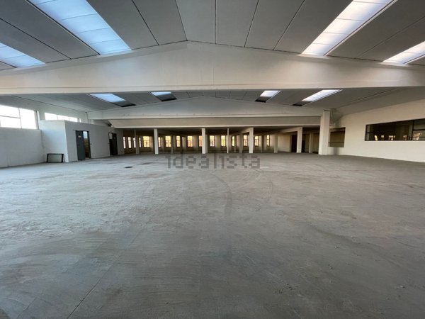 capannone in vendita a Telgate