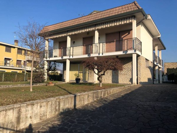 casa indipendente in vendita a Telgate