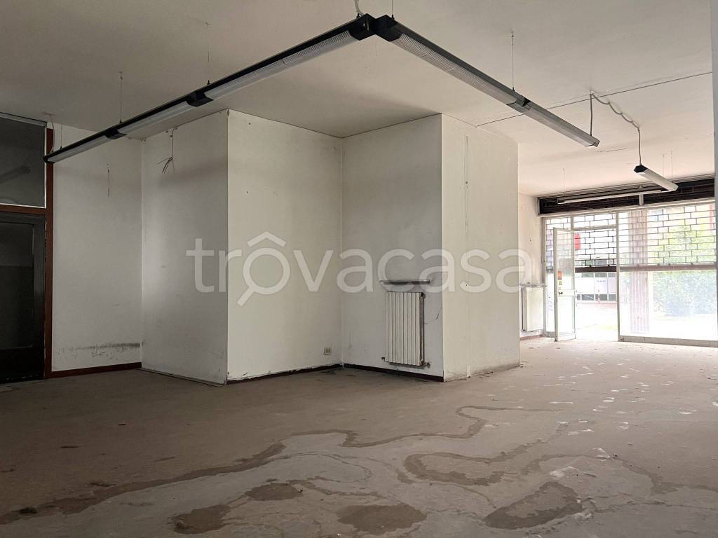 negozio in vendita a Telgate