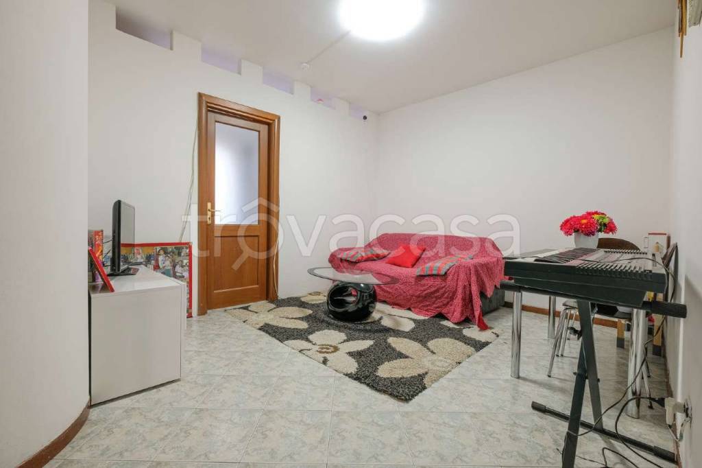 appartamento in vendita a Terno d'Isola
