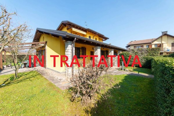 casa indipendente in vendita a Terno d'Isola