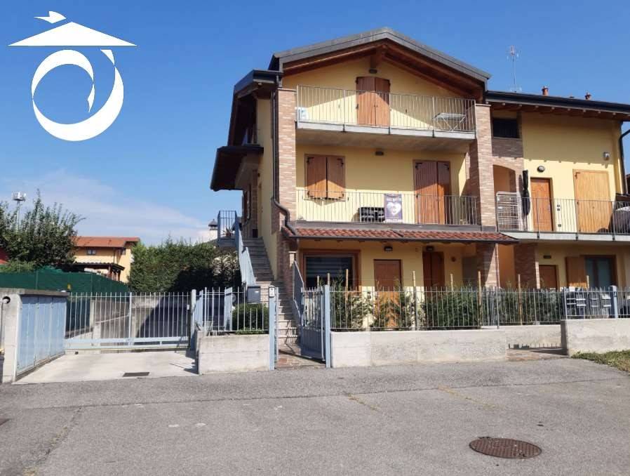 appartamento in vendita a Terno d'Isola