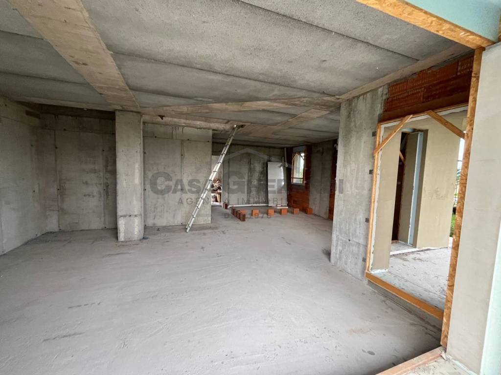 casa indipendente in vendita a Terno d'Isola