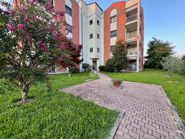appartamento in vendita a Terno d'Isola