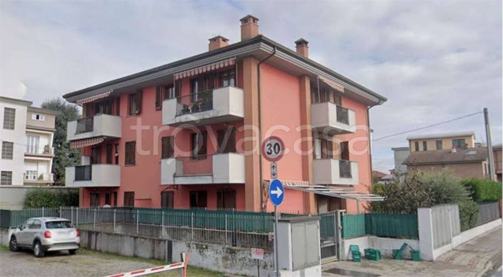 appartamento in vendita a Terno d'Isola