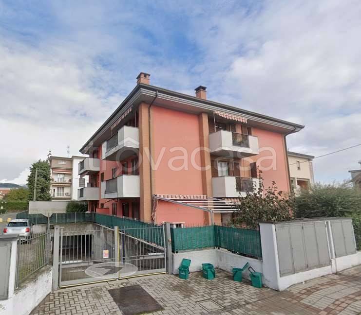 appartamento in vendita a Terno d'Isola