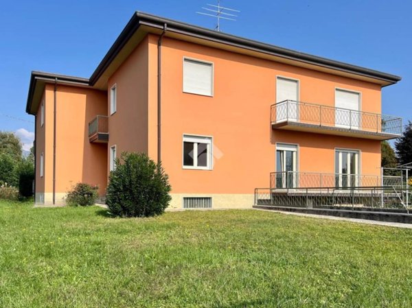 appartamento in vendita a Terno d'Isola