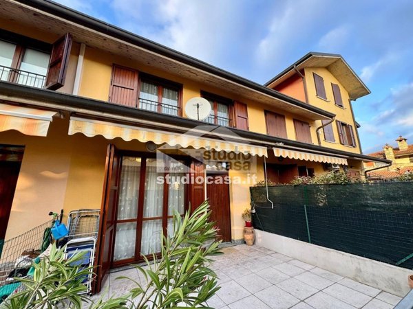 casa indipendente in vendita a Terno d'Isola