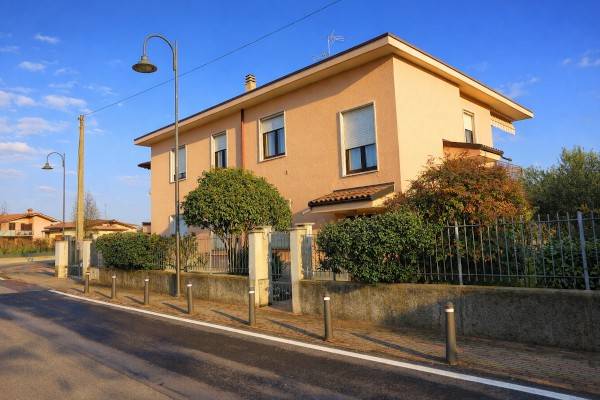 appartamento in vendita a Terno d'Isola