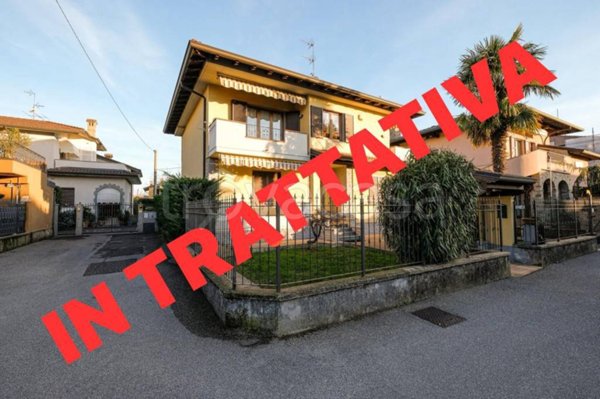 casa indipendente in vendita a Terno d'Isola