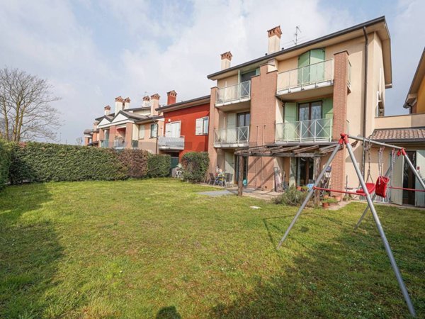 appartamento in vendita a Terno d'Isola