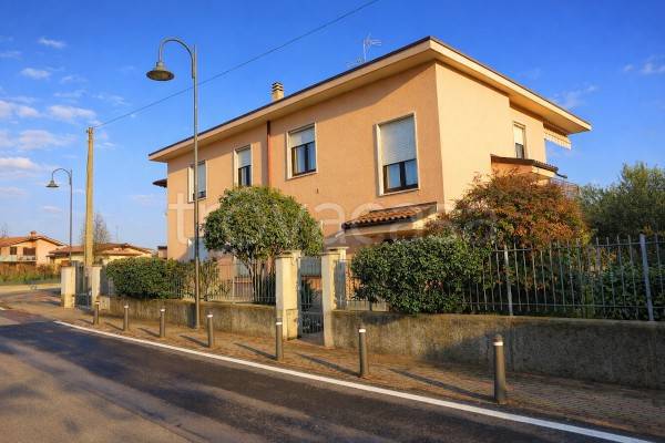 appartamento in vendita a Terno d'Isola