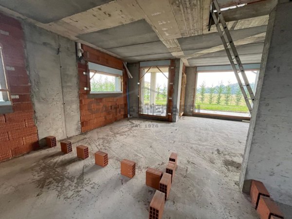 casa indipendente in vendita a Terno d'Isola