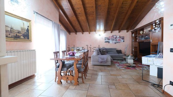 appartamento in vendita a Terno d'Isola