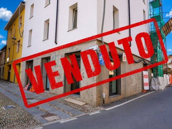 negozio in vendita a Terno d'Isola