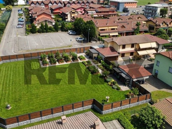 terreno edificabile in vendita a Terno d'Isola