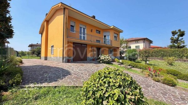 casa indipendente in vendita a Terno d'Isola