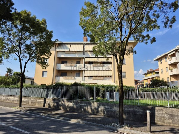 appartamento in vendita a Terno d'Isola