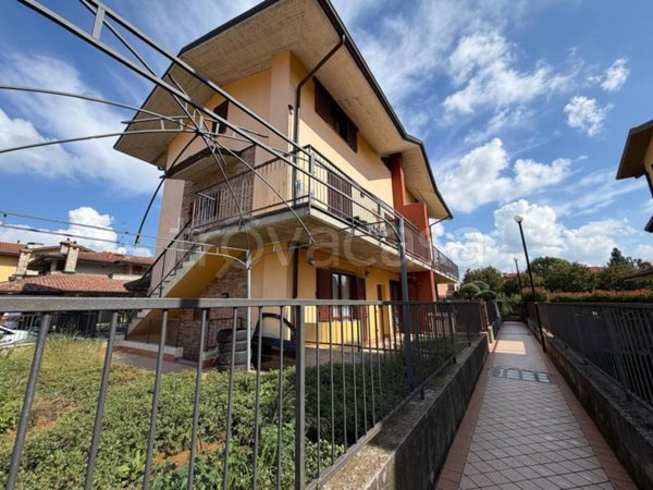 appartamento in vendita a Terno d'Isola