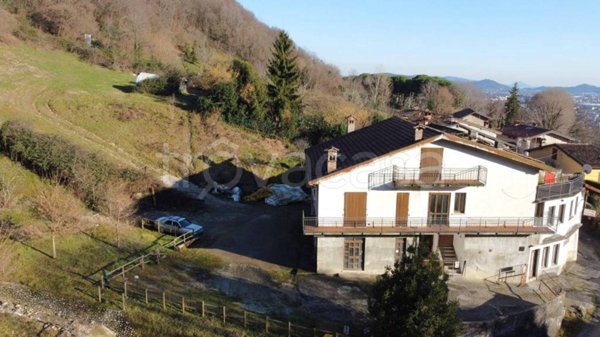 casa indipendente in vendita a Torre Boldone