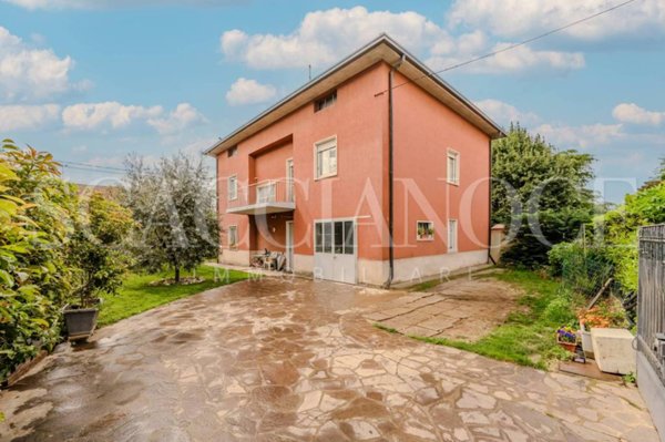 casa indipendente in vendita a Torre Boldone