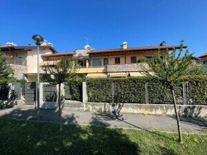 casa indipendente in vendita a Torre Boldone