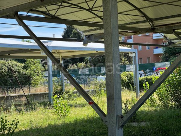 terreno edificabile in vendita a Torre Boldone