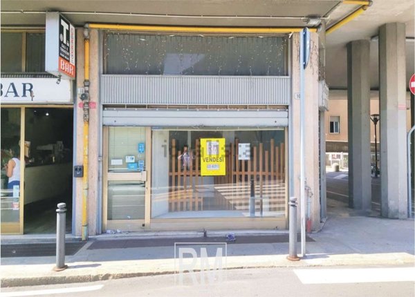 negozio in vendita a Torre Boldone