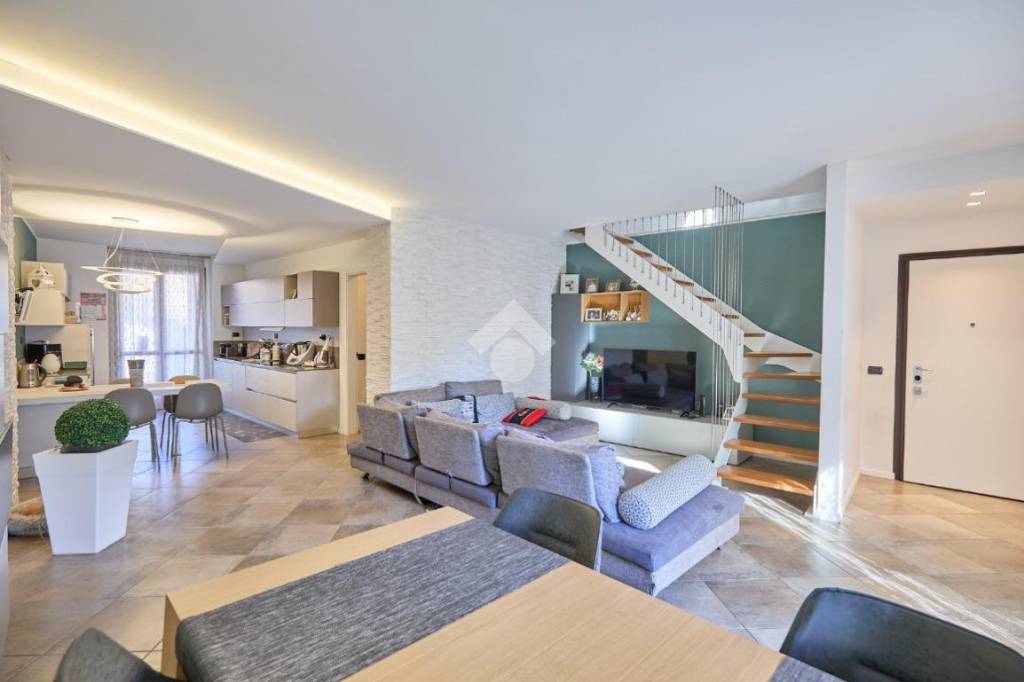 casa indipendente in vendita a Torre Boldone