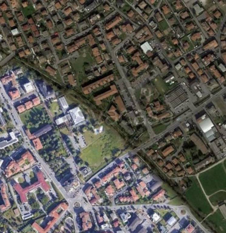 casa indipendente in vendita a Torre Boldone