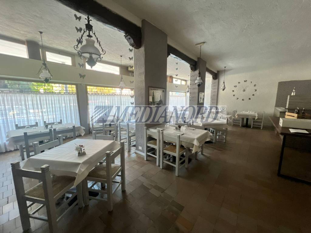 negozio in vendita a Torre Boldone