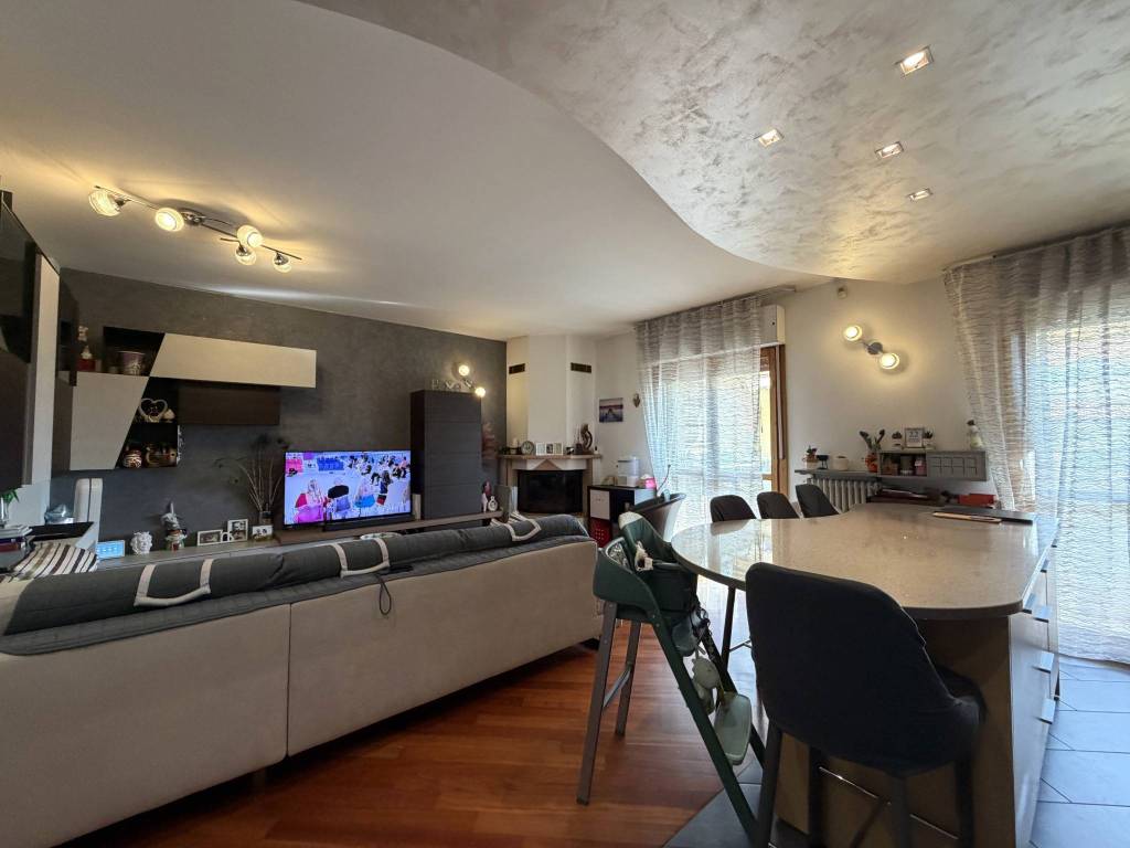 appartamento in vendita a Torre Boldone