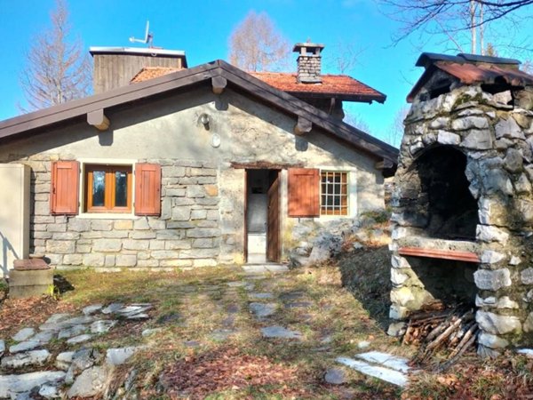 casa indipendente in vendita a Torre de' Busi in zona Valcava