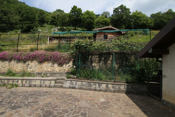 casa indipendente in vendita a Torre de' Busi in zona Valcava