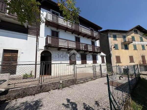 appartamento in vendita a Torre de' Busi in zona Valcava