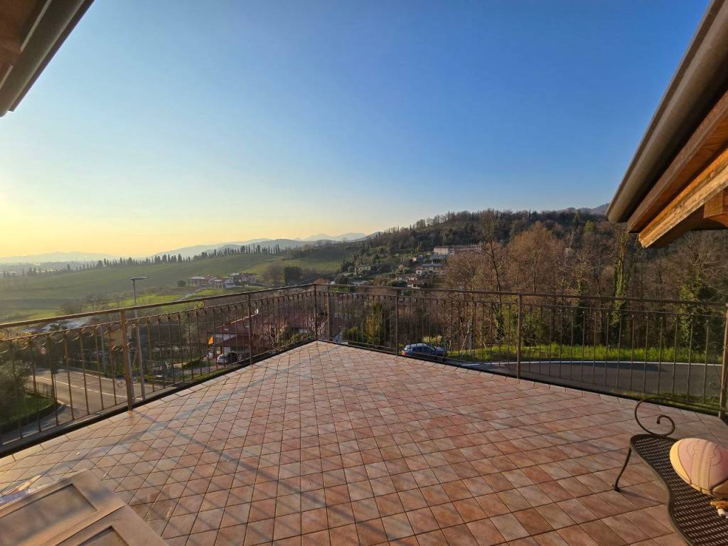 appartamento in vendita a Torre de' Roveri