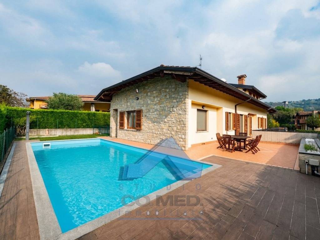 casa indipendente in vendita a Torre de' Roveri