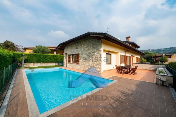 casa indipendente in vendita a Torre de' Roveri