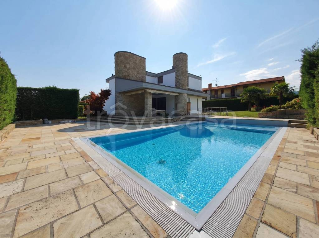 casa indipendente in vendita a Torre de' Roveri