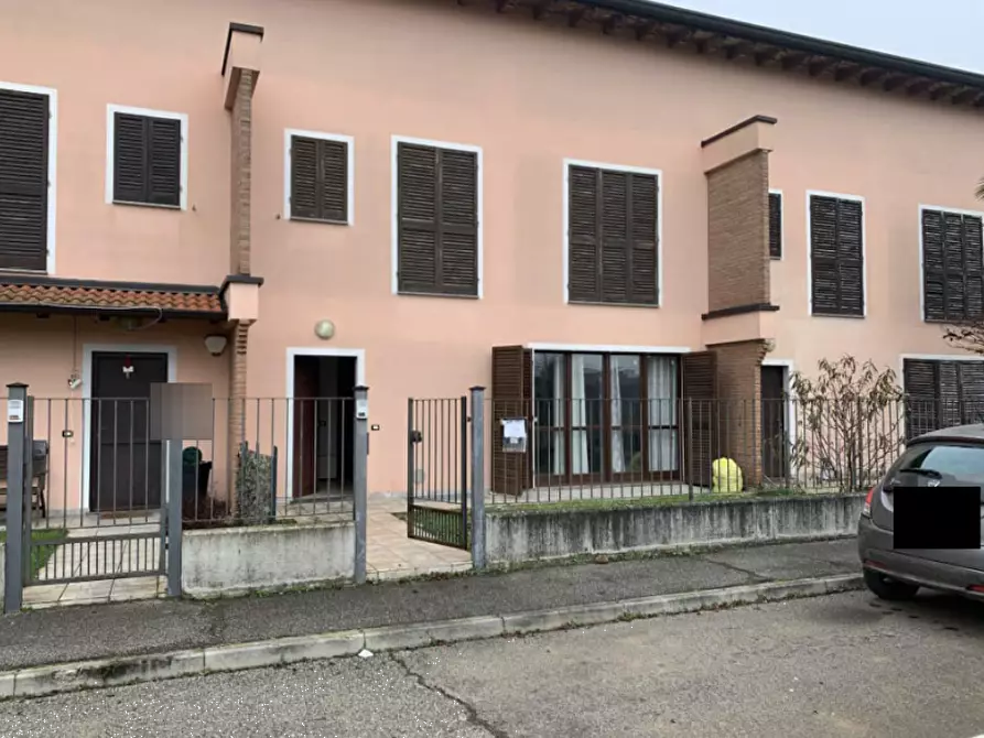appartamento in vendita a Torre Pallavicina in zona Santa Maria