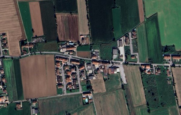 terreno edificabile in vendita a Torre Pallavicina