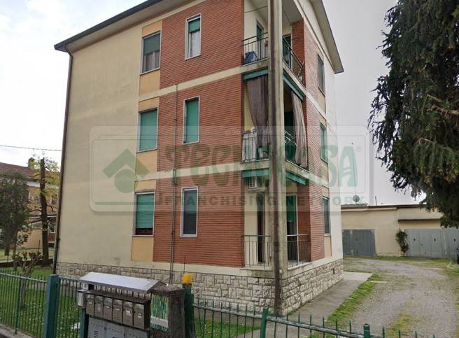 appartamento in vendita a Torre Pallavicina in zona Torre
