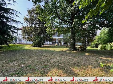 casa indipendente in vendita a Torre Pallavicina in zona Villanuova